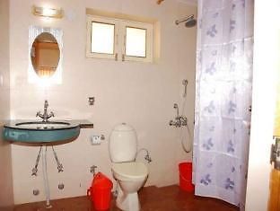 Hotel Ladakh Continental Лех Экстерьер фото